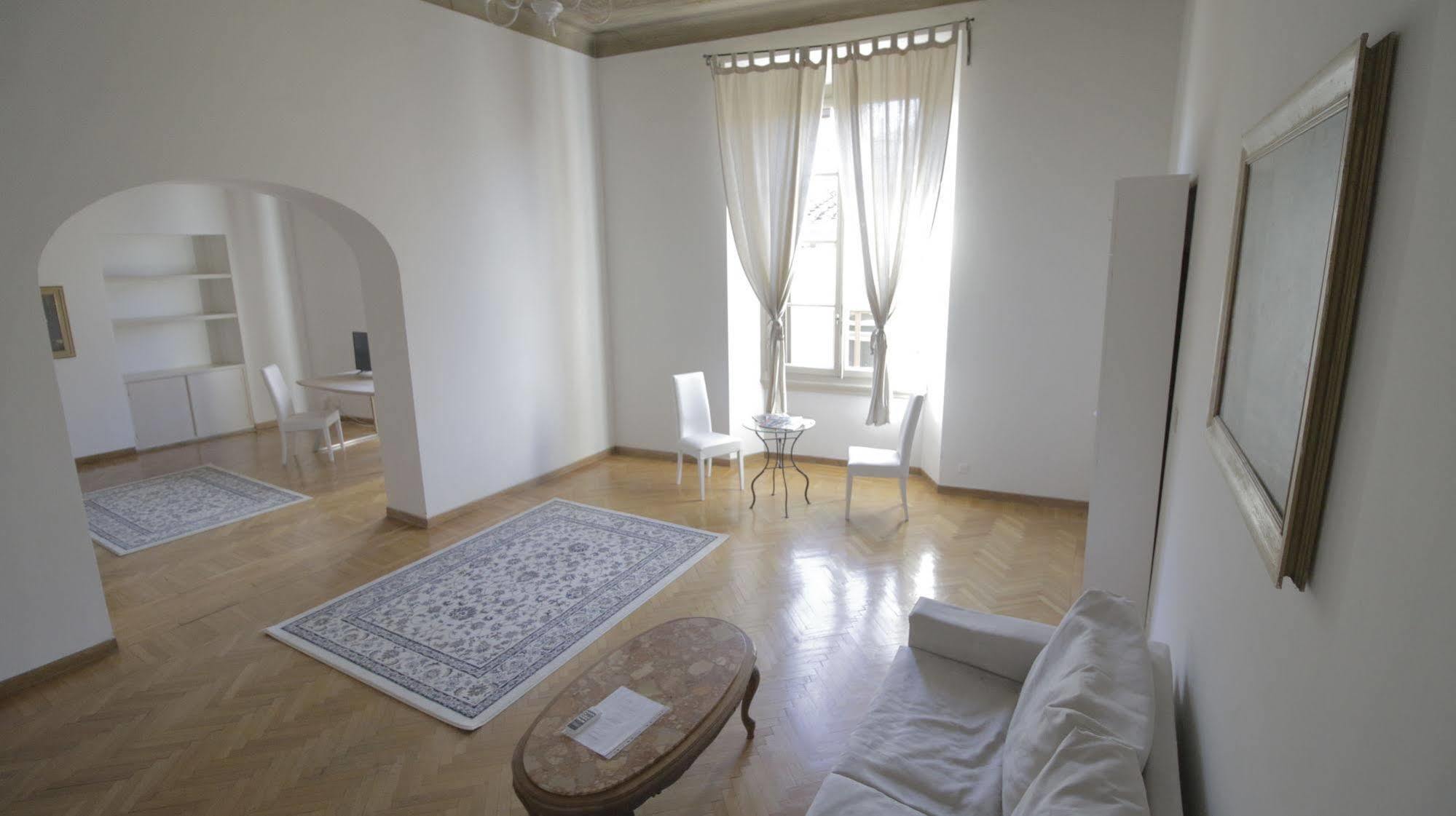 Martindago Bed & Breakfast Florenţa Exterior foto